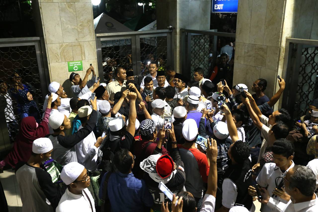 Anies Hadiri Syukuran...