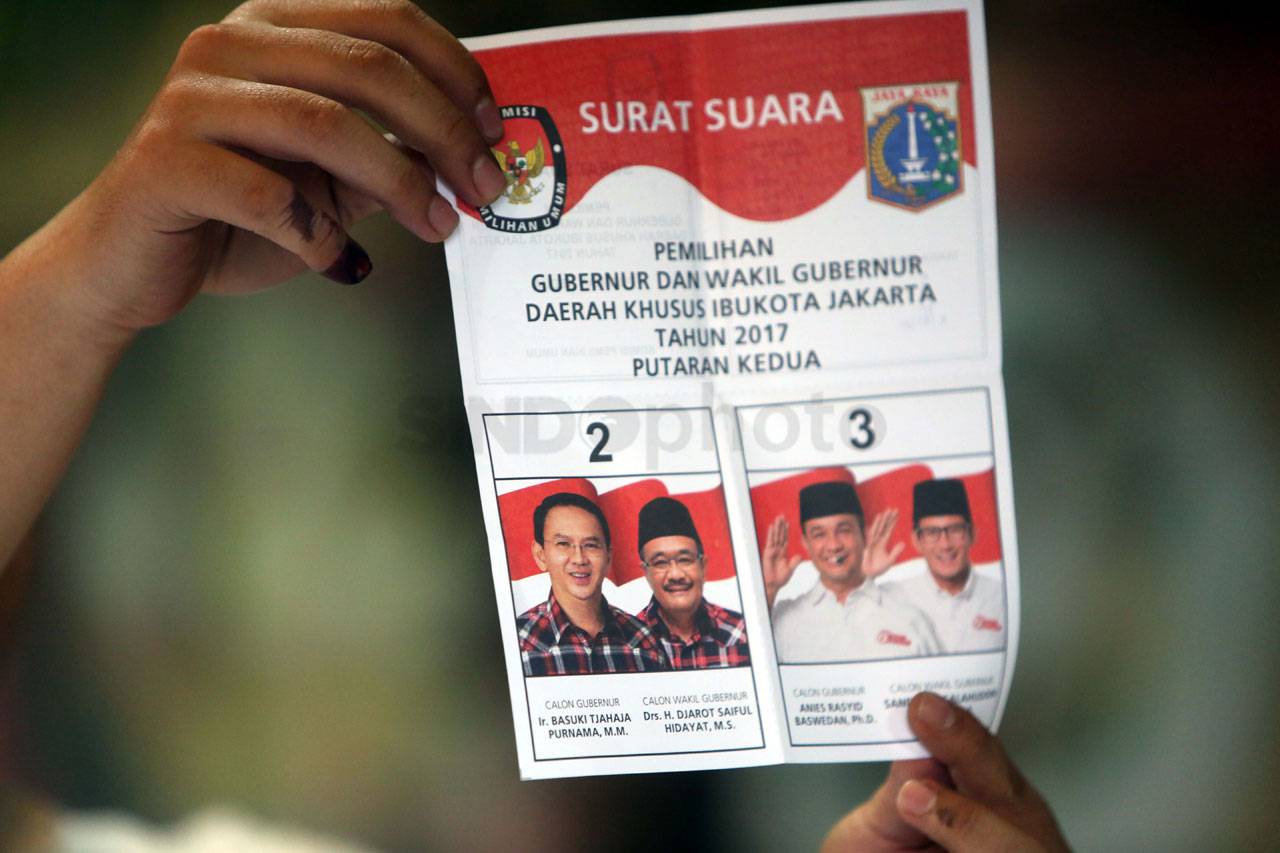 Pasangan Anies-Sandi...
