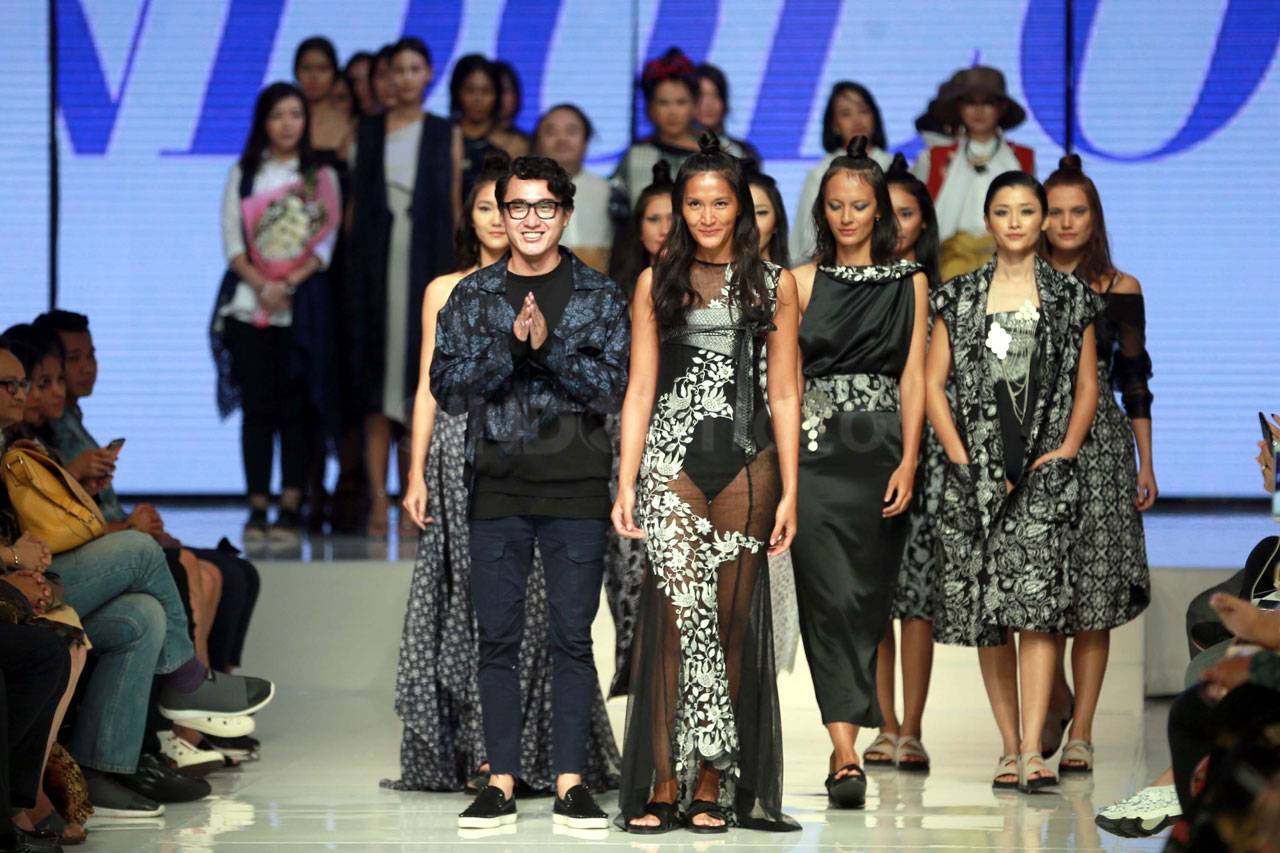 Jakarta Fashion & Food...