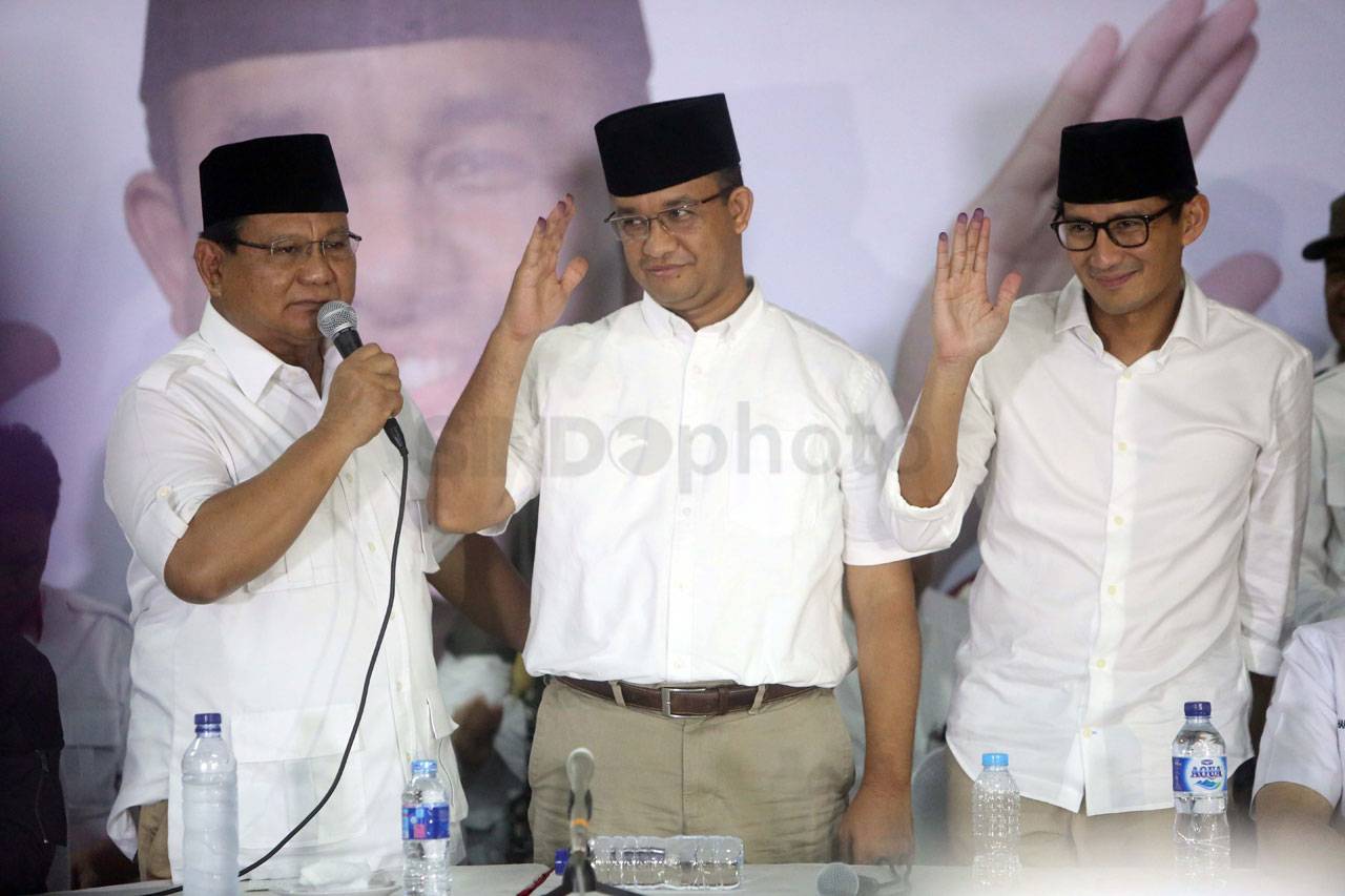 Pasangan Anies-Sandi...