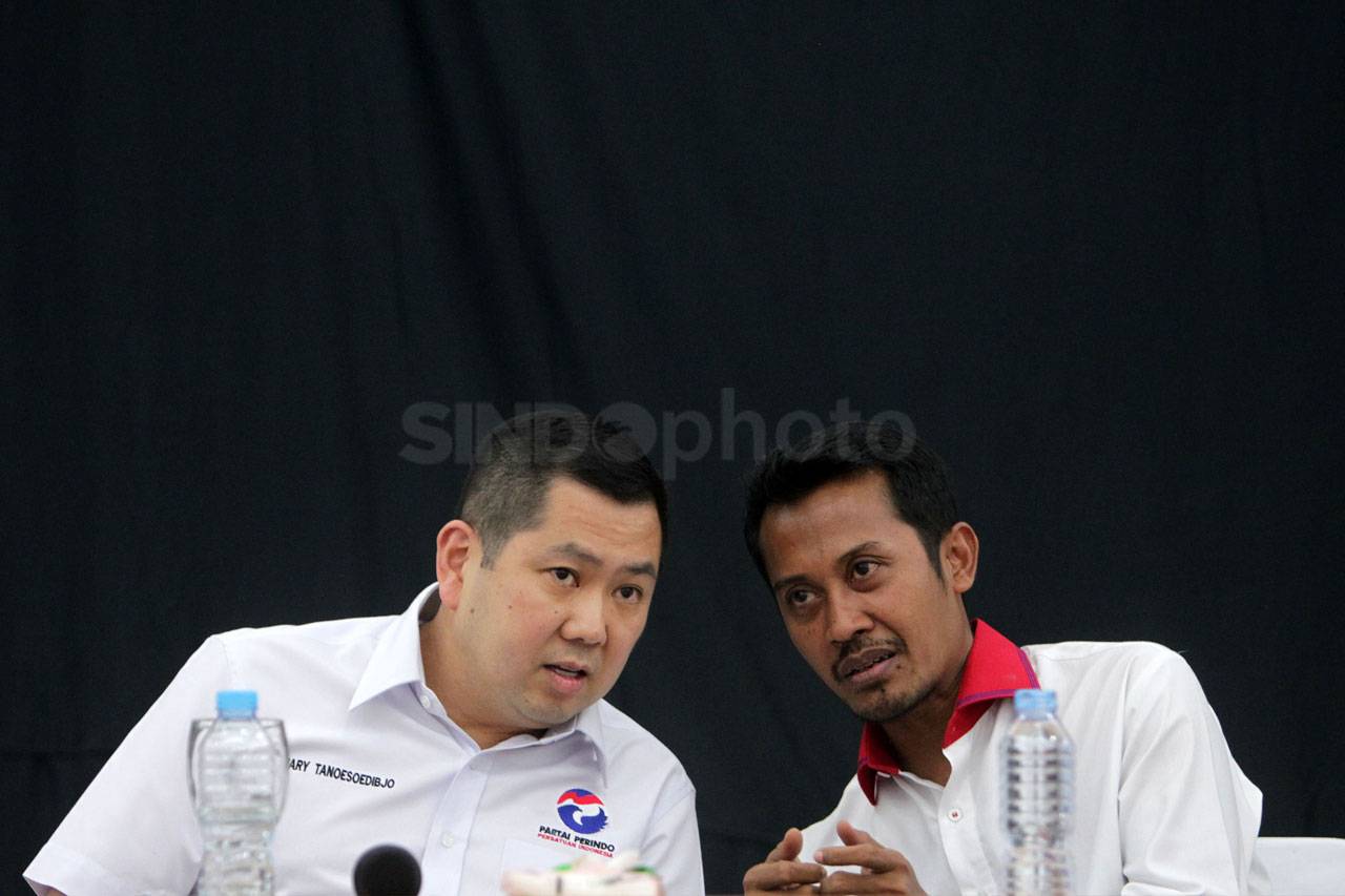 Partai Perindo Gelar...