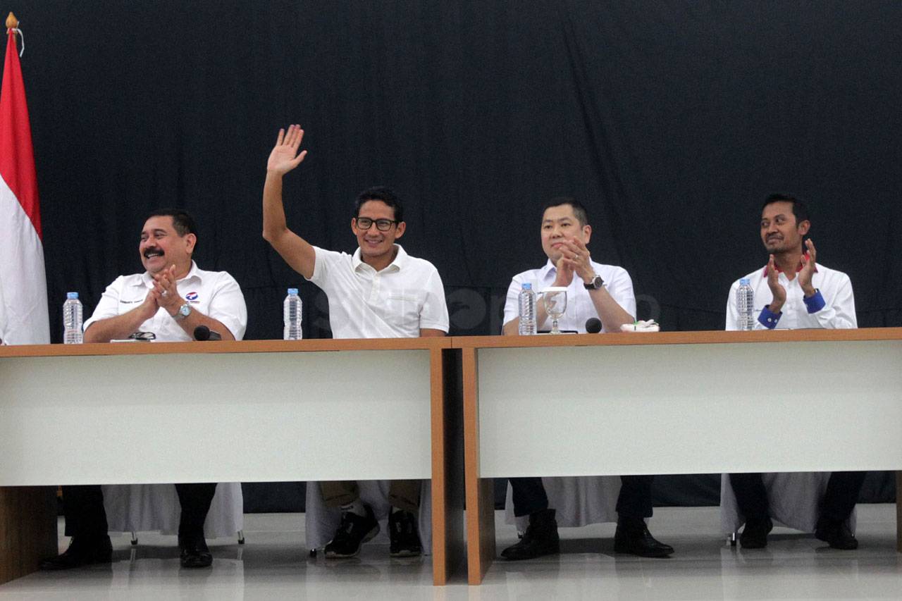 Partai Perindo Gelar...