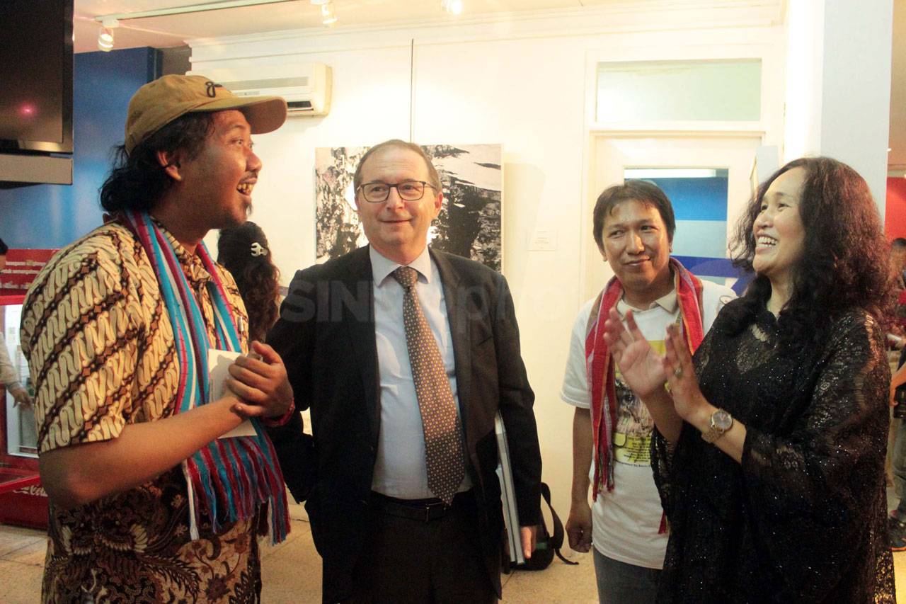 Pameran Foto dan Peluncuran...