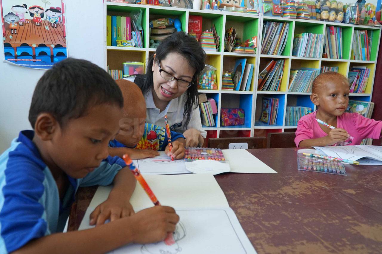 BCA Berikan Edukasi...