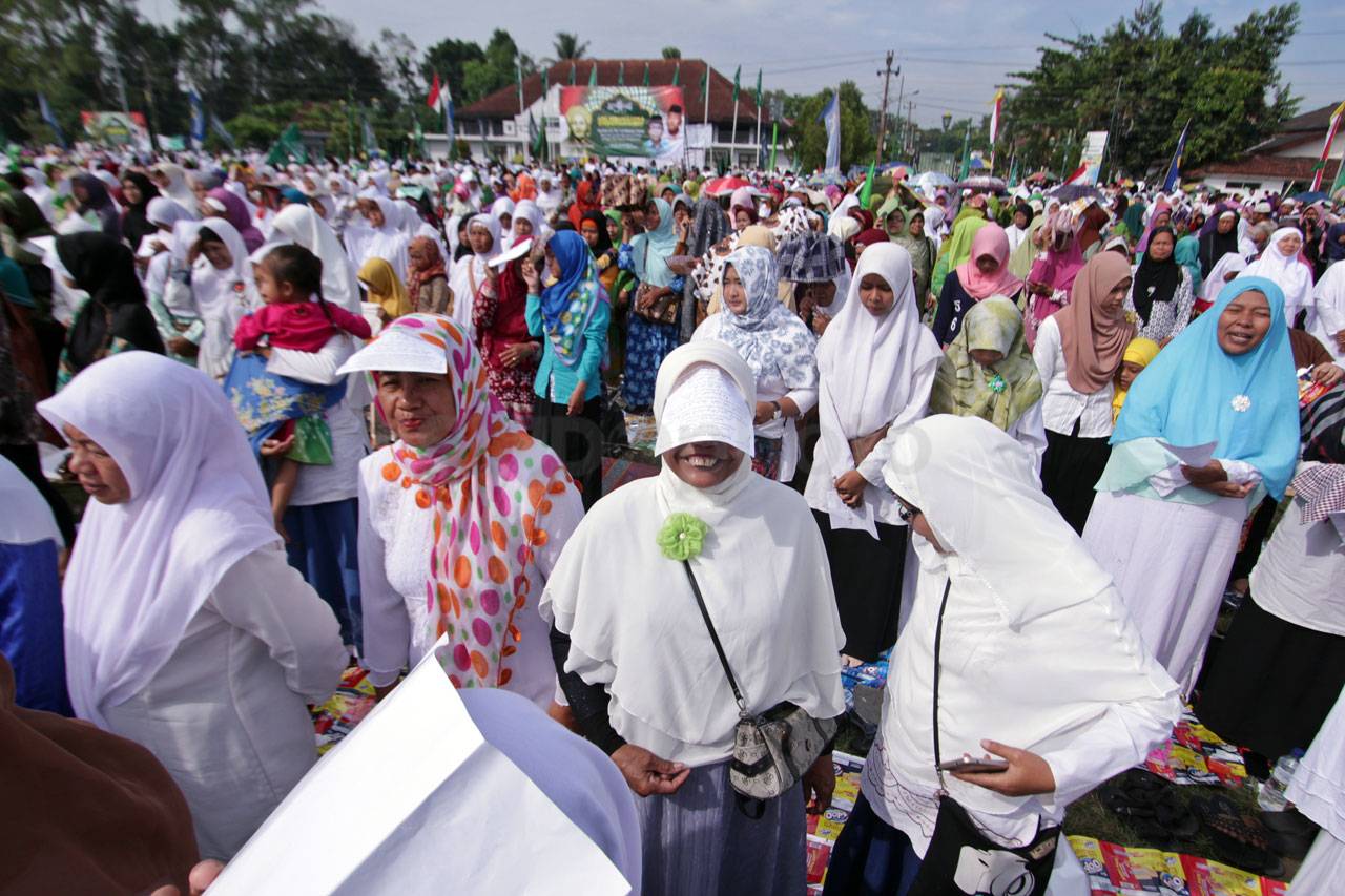 Ribuan Warga Nahdliyin...