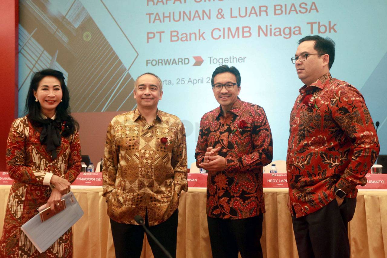 CIMB Niaga Masuk Jajaran...
