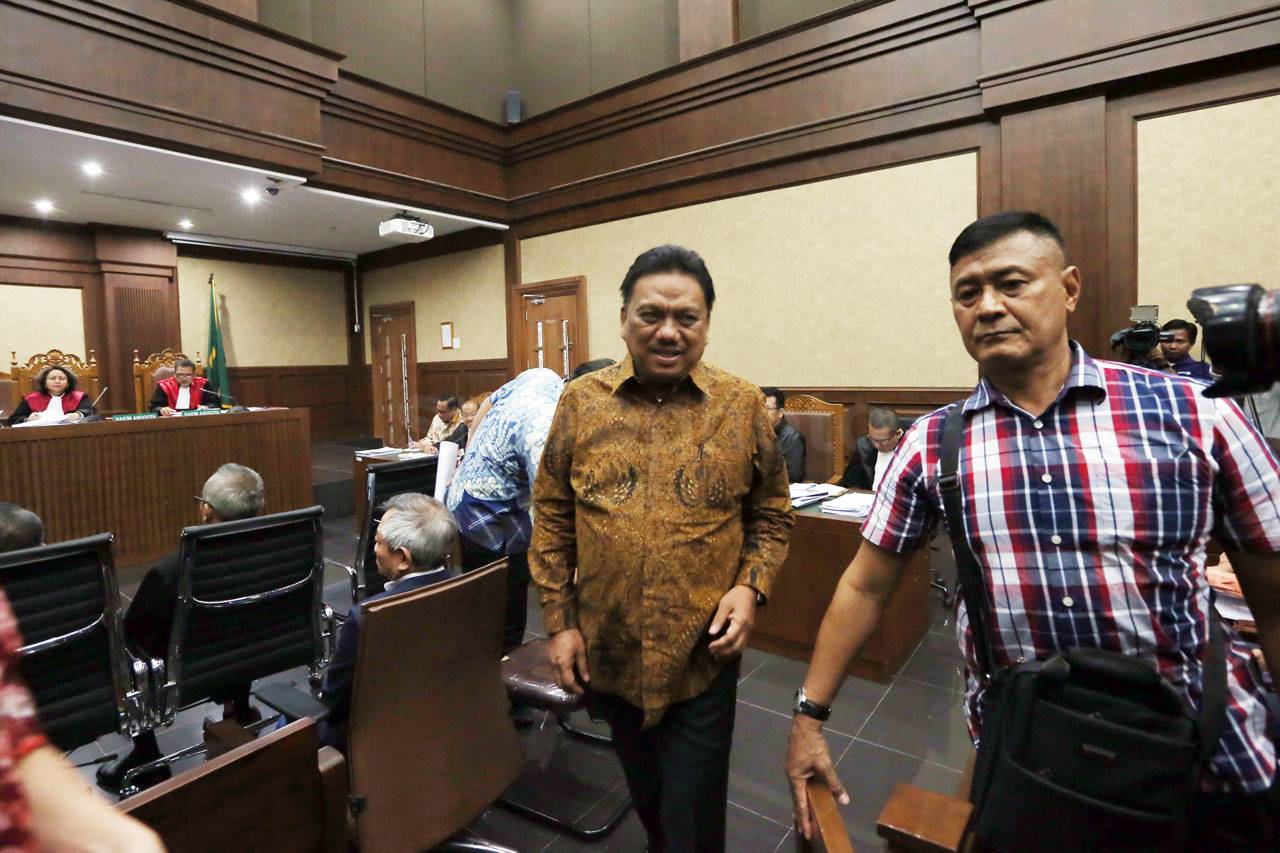 Gubernur Sulut Olly...