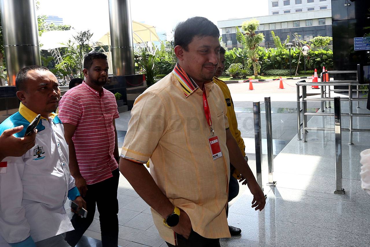 Ditetapkan Sebagai Tersangka,...
