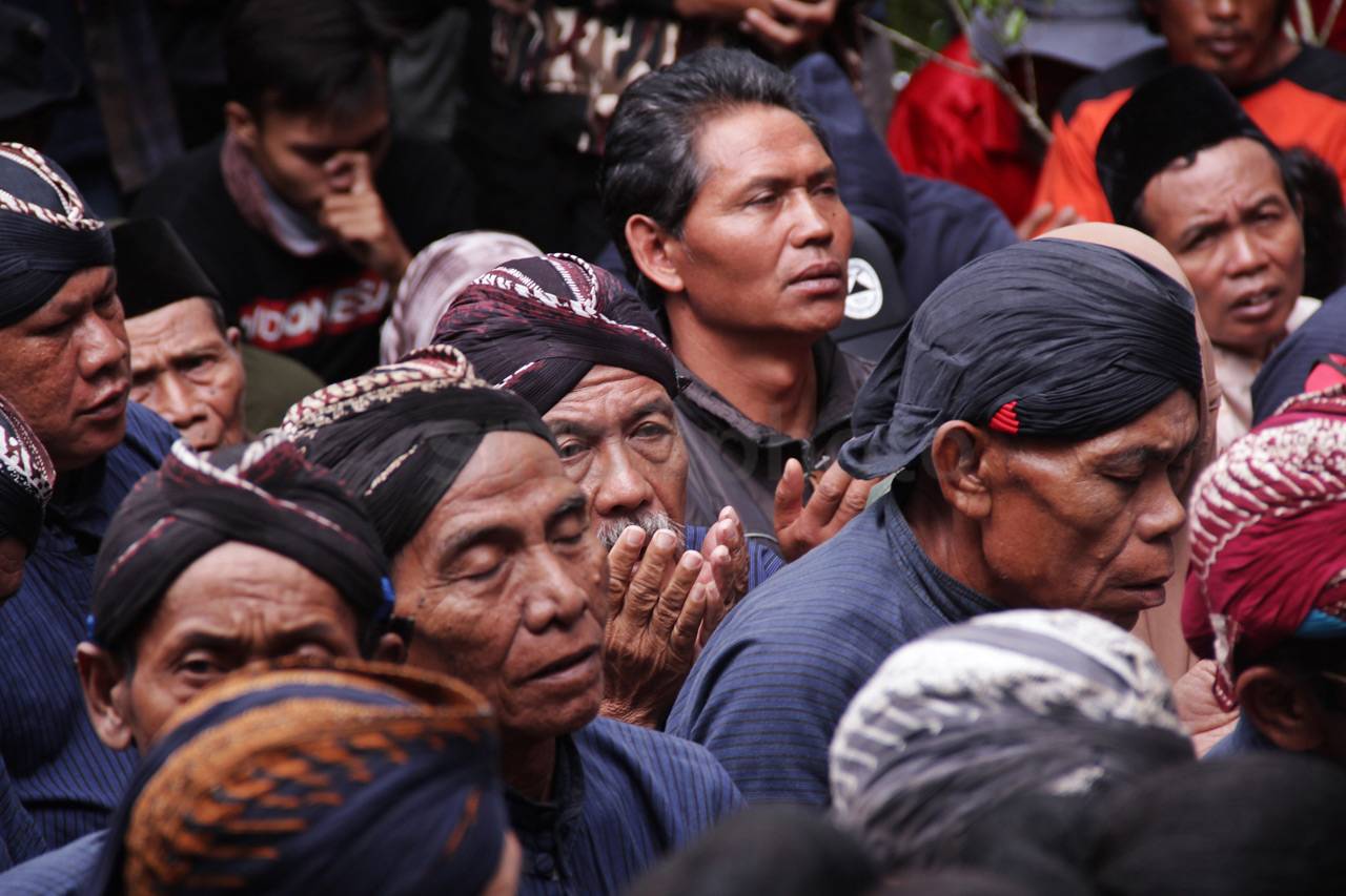 Tradisi Labuhan Merapi...