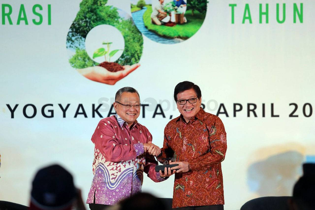 Astra Rayakan HUT Ke-60...