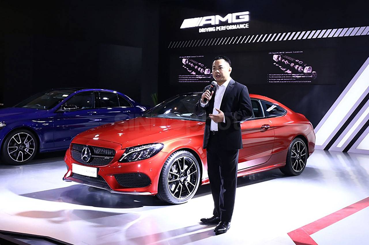 Mercedes Perkenalkan...