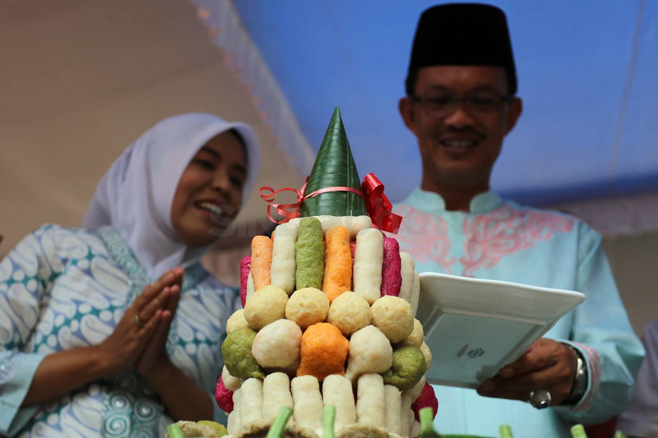 Lomba Tumpeng Pempek...