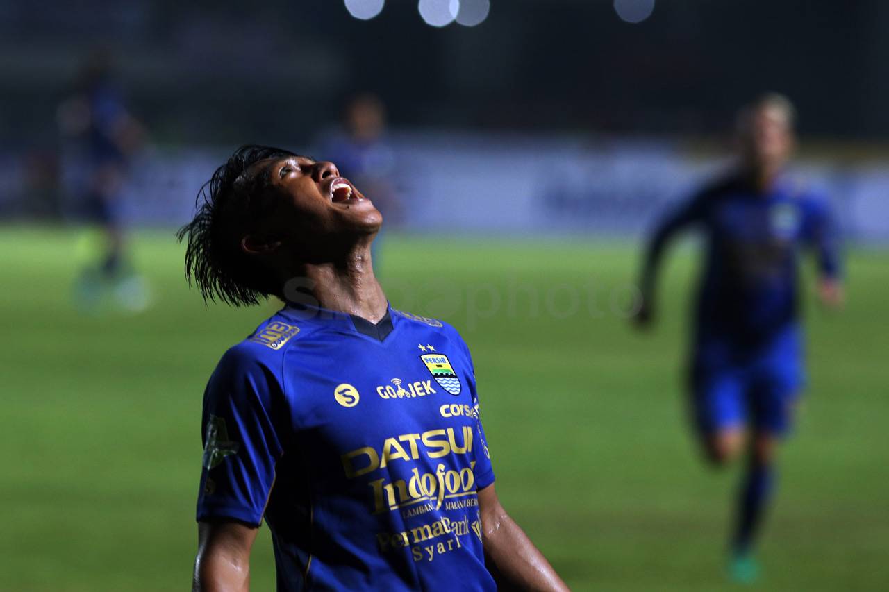 Persib Raih Kemenangan...