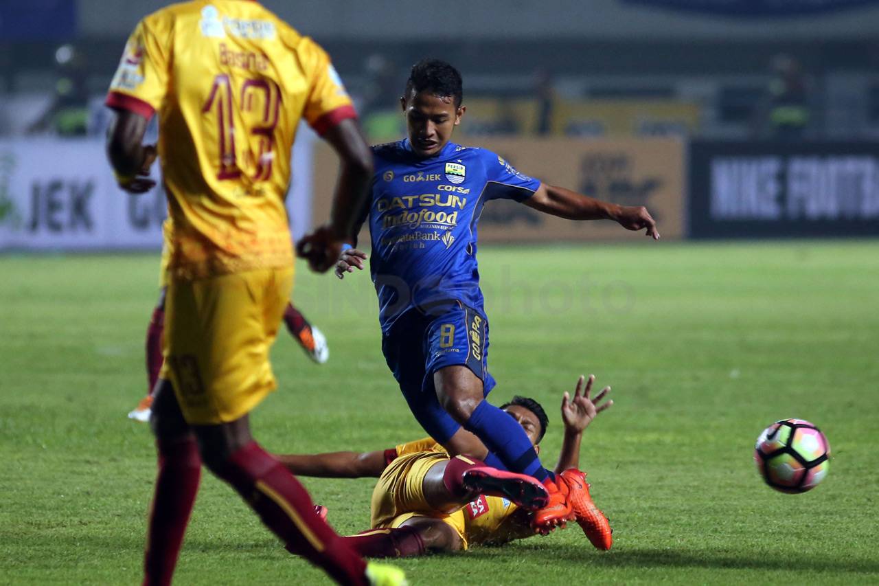 Persib Raih Kemenangan...