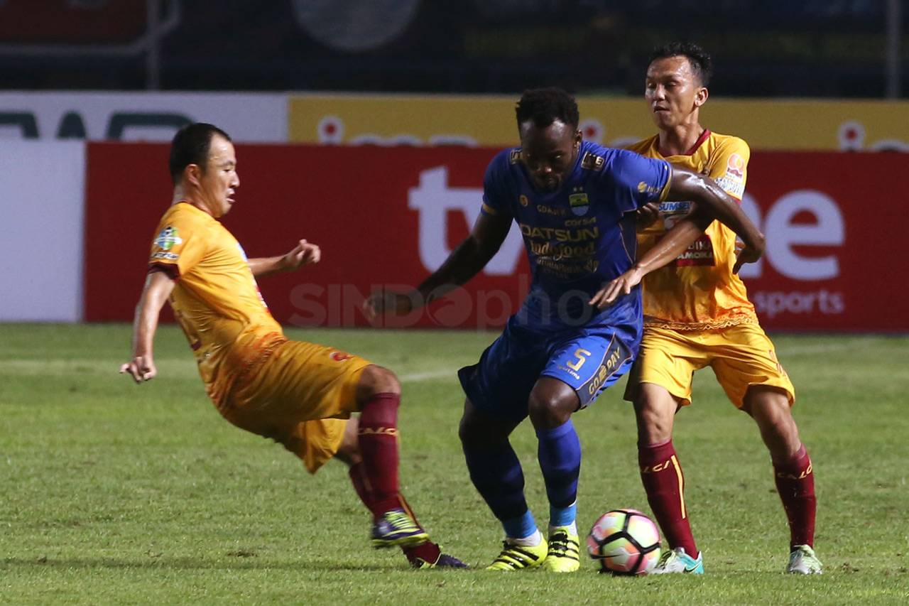 Persib Raih Kemenangan...
