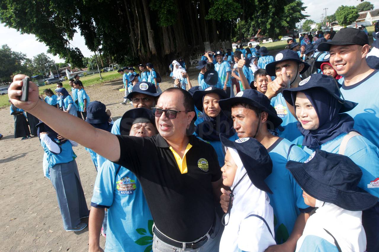 Ratusan Pelajar Ikuti...