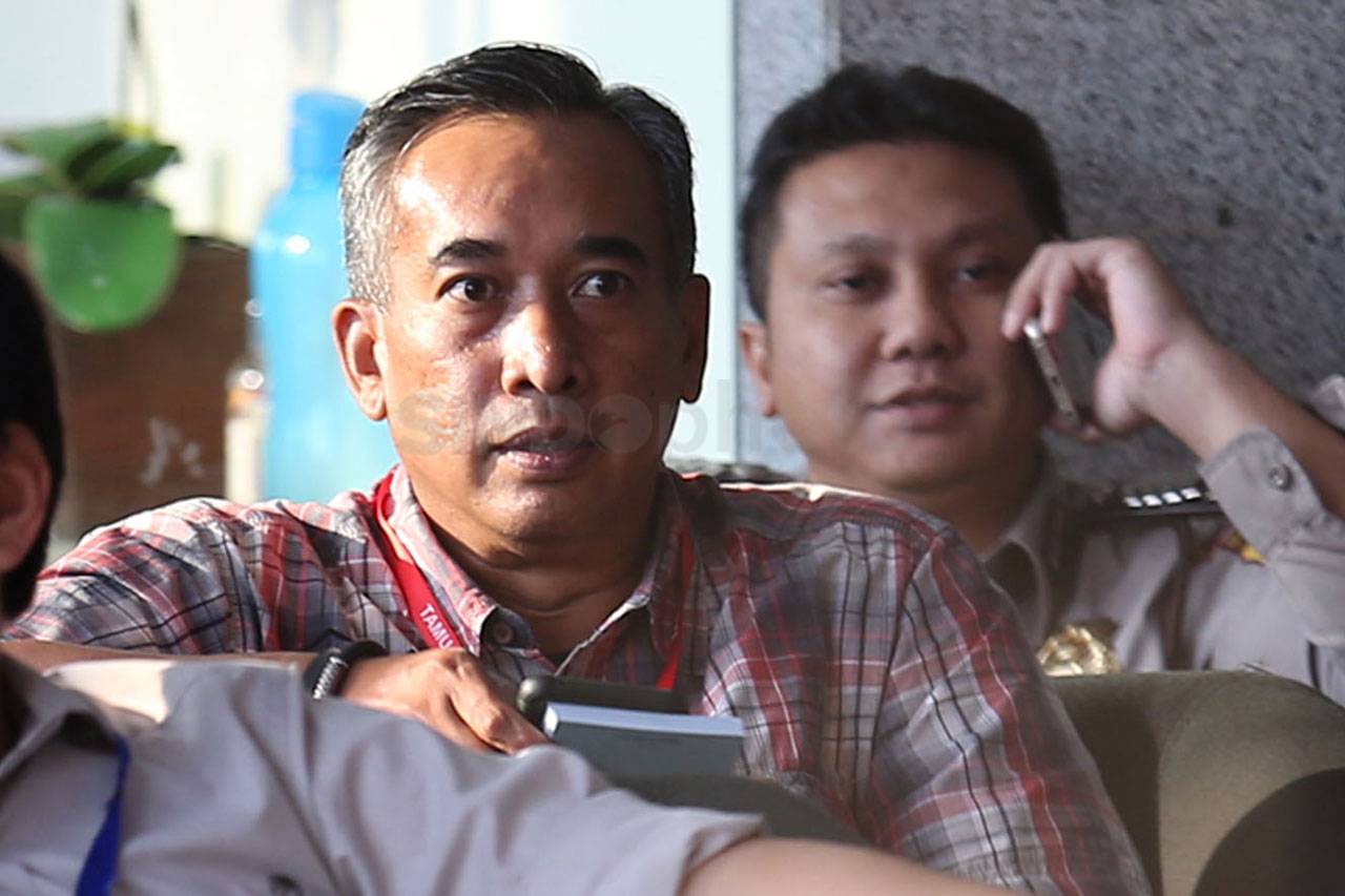 KPK Periksa Mantan Direktur...