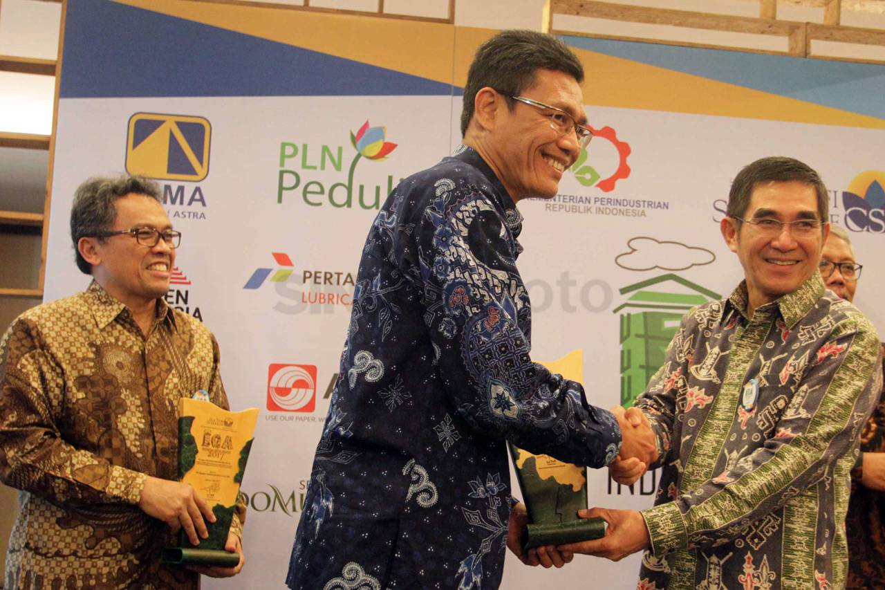 Semen Indonesia Raih...