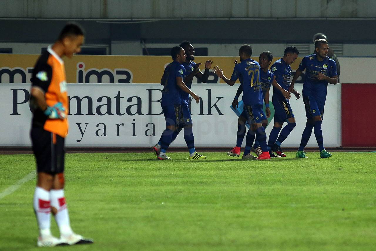 Penalti Essien Menangkan...