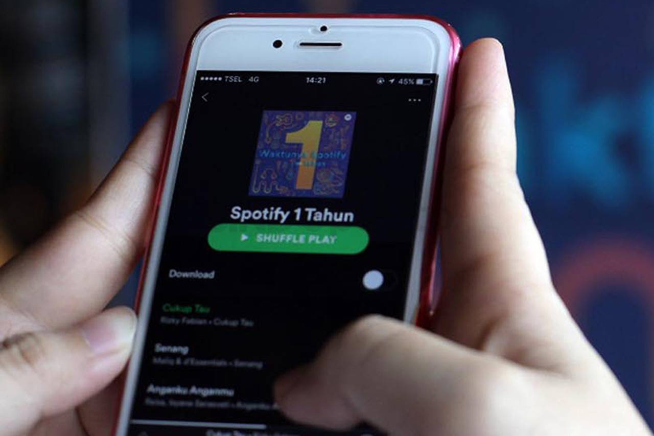 Satu Tahun Spotify di...