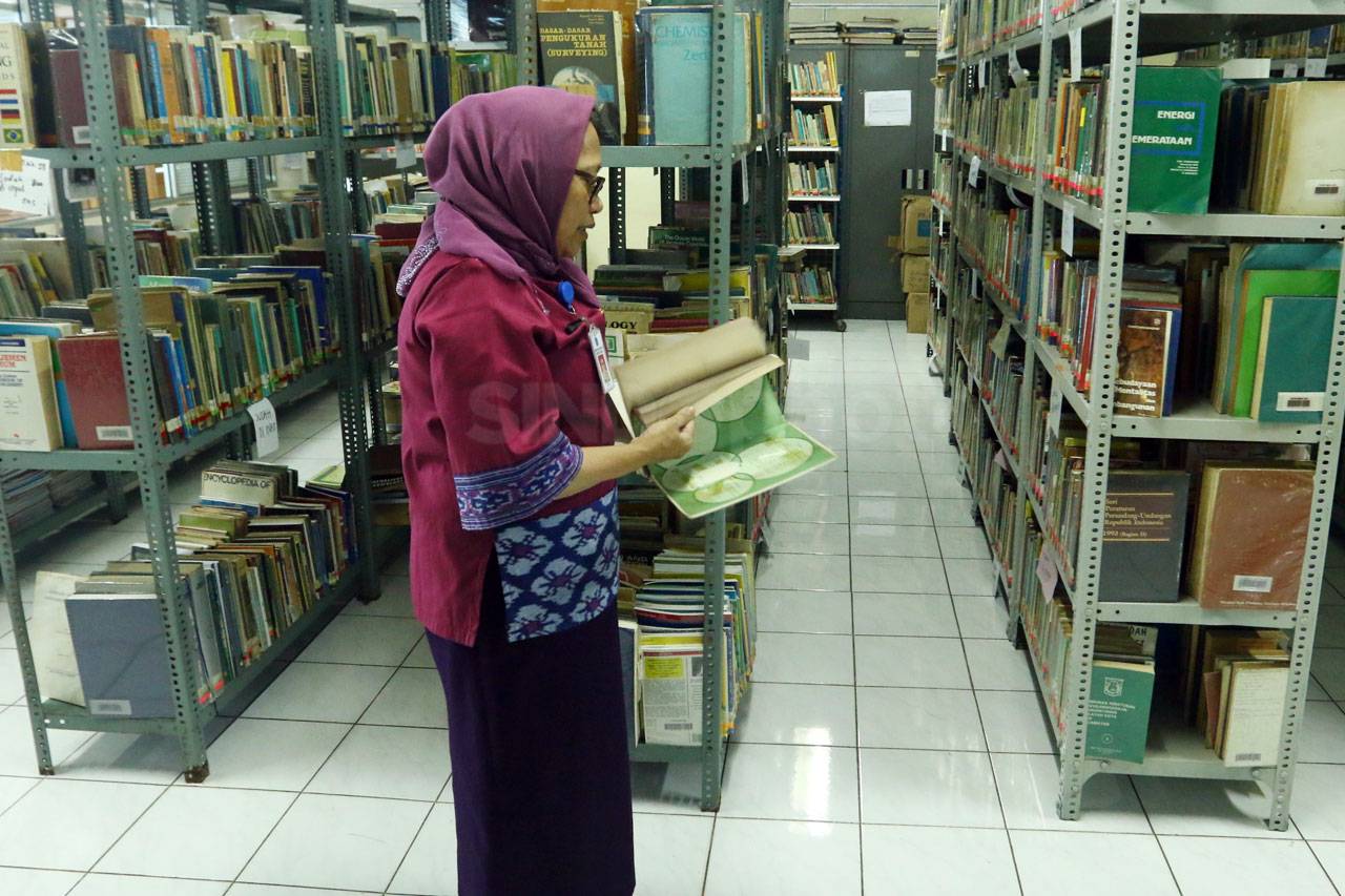 Konservasi Buku di Perpustakaan...
