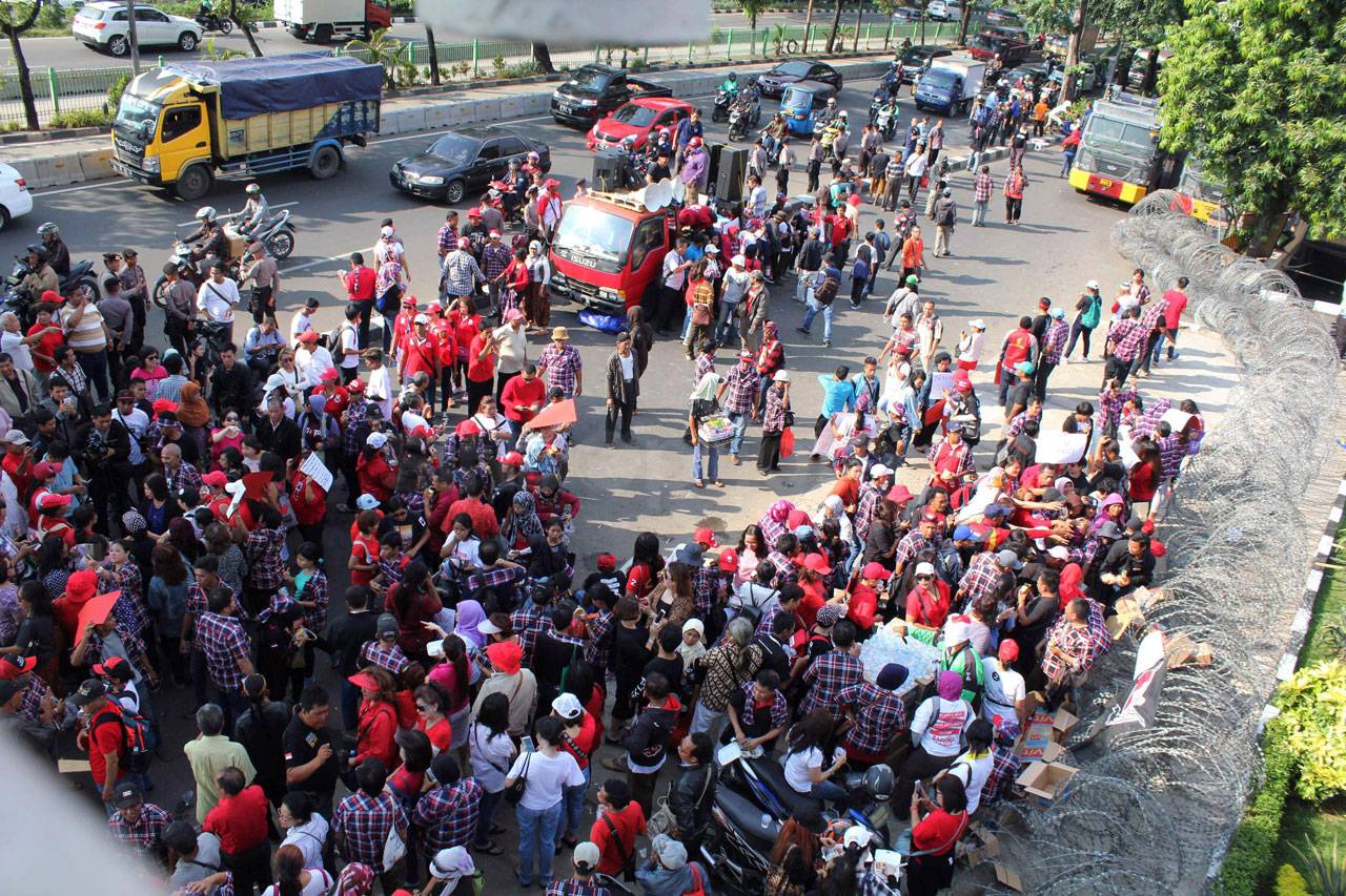 Pendukung Ahok Gelar...
