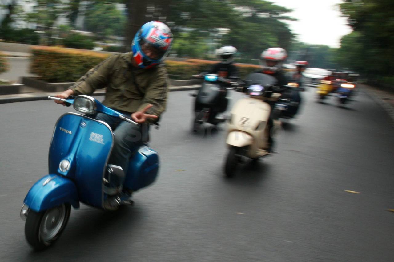 Konvoi Vespa Meriahkan...