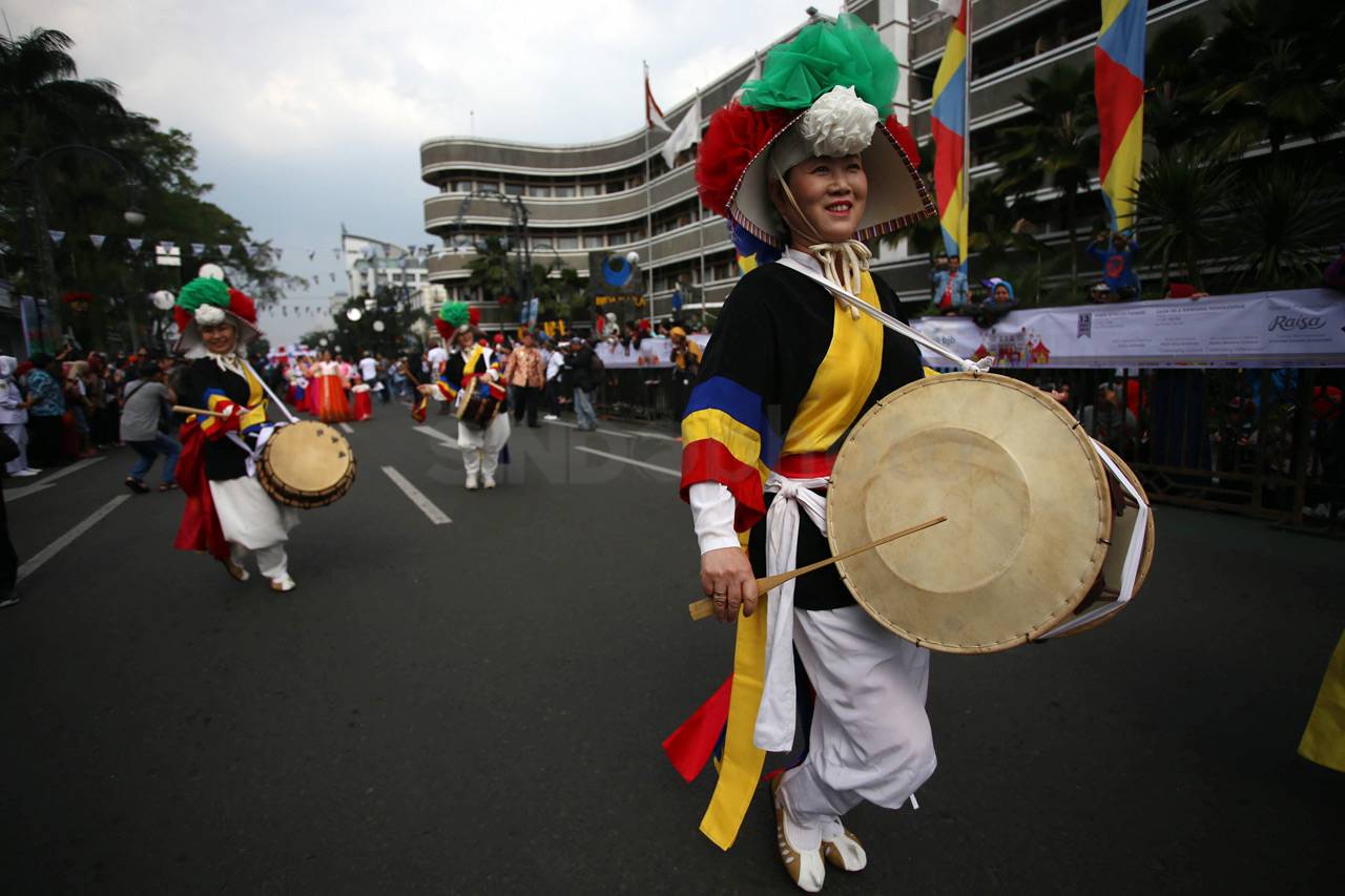 Kemeriahan Karnaval...