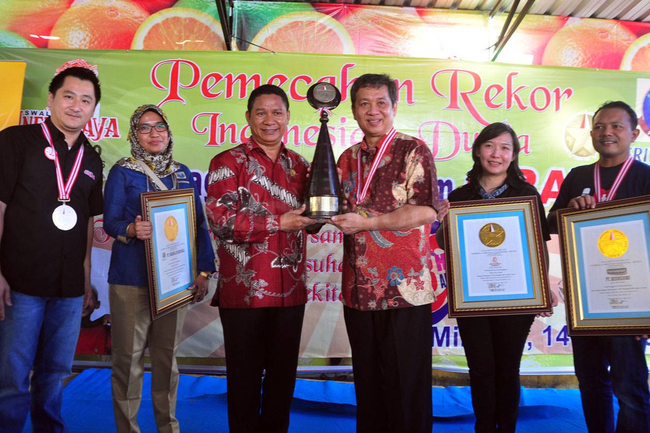 Rekor Pembagian 1.500...
