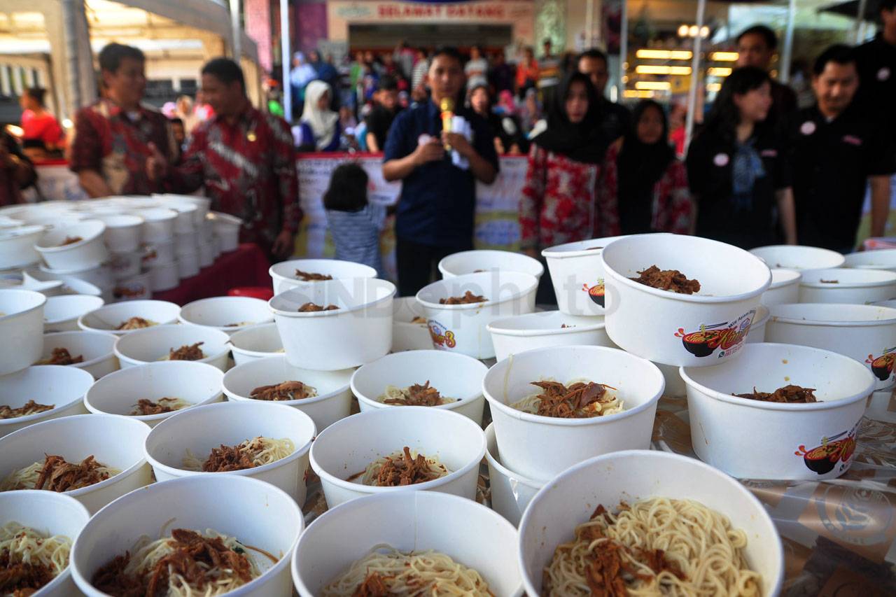 Rekor Pembagian 1.500...