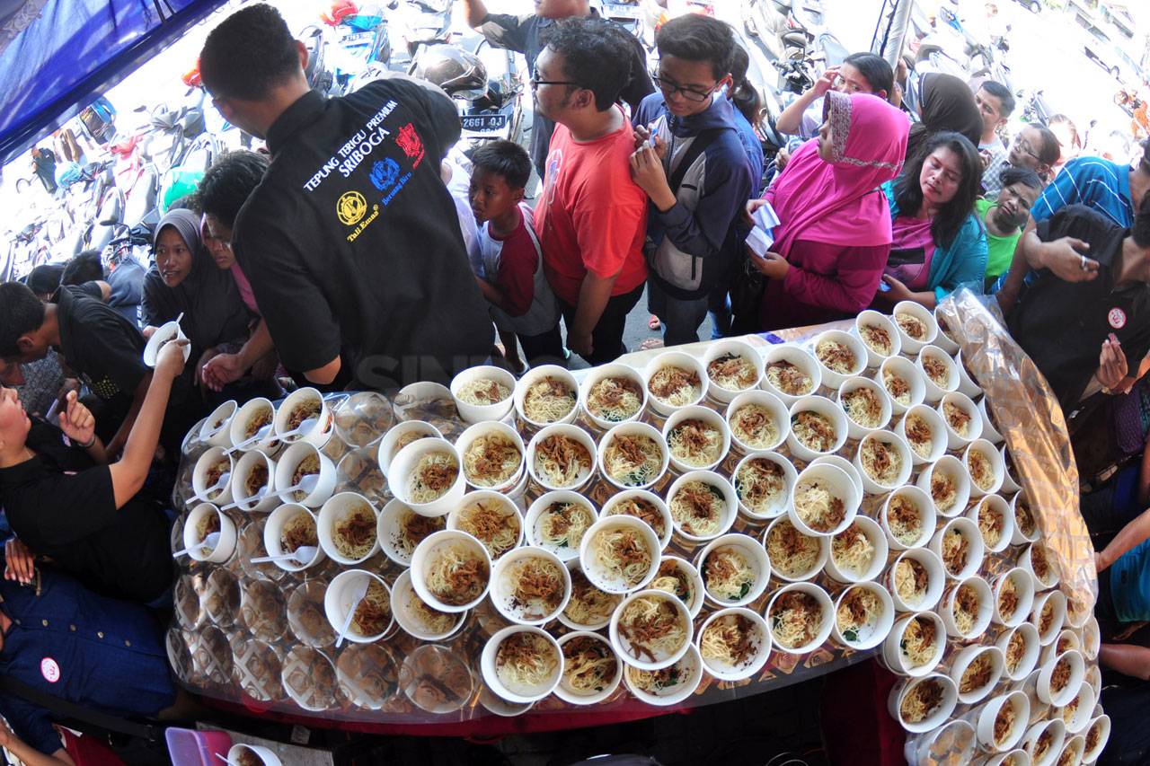 Rekor Pembagian 1.500...