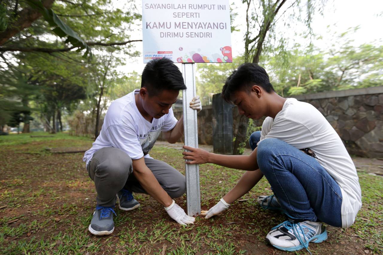 Ratusan Siswa SMK Bogor...