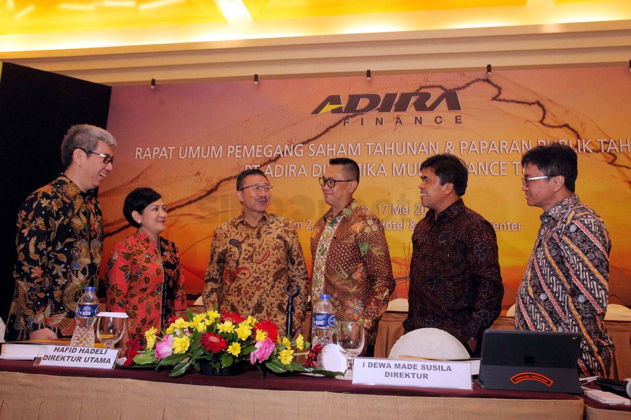 Adira Finance Bagikan...