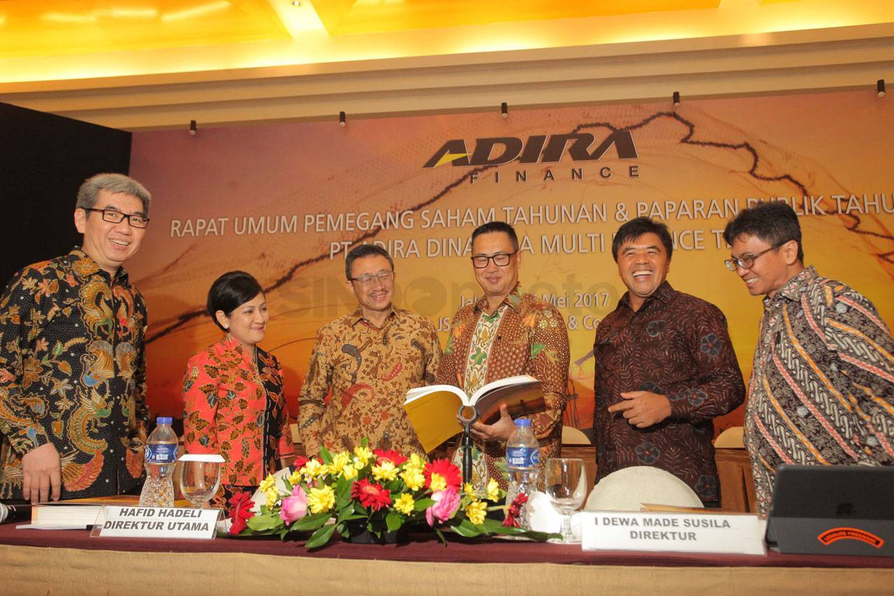 Adira Finance Bagikan...