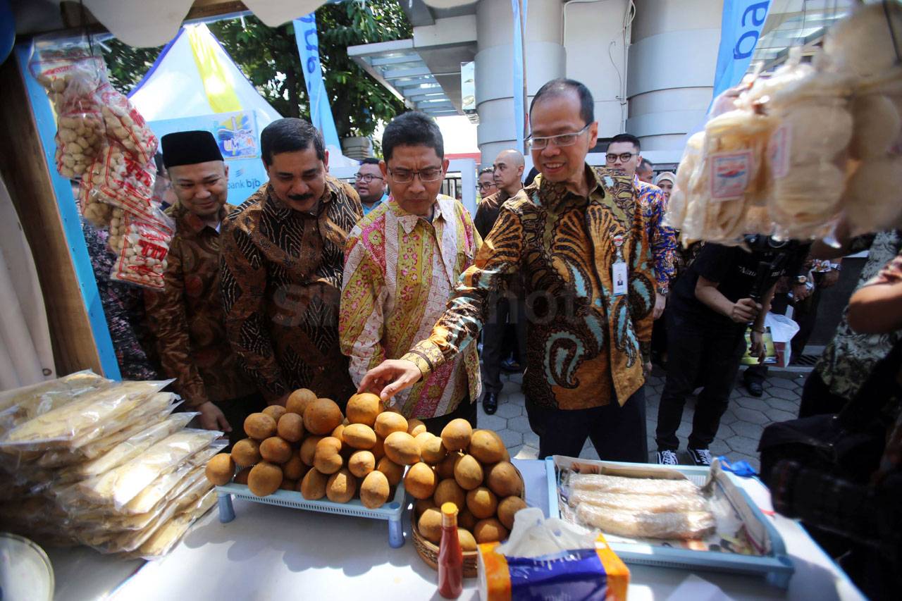 Bank BJB Gelar Bazaar...