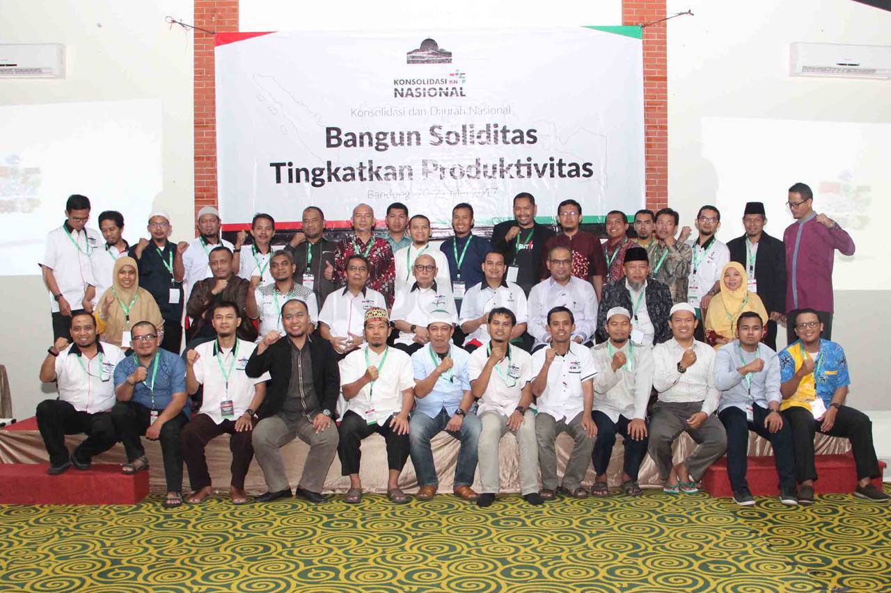 KNRP Gelar Konsolidasi...