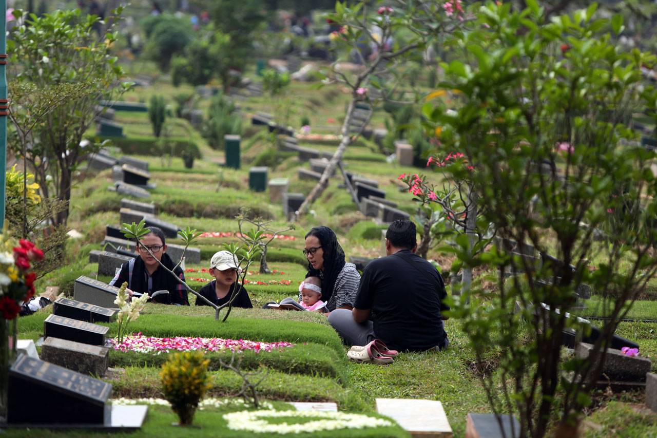 Ziarah Jelang Ramadan...