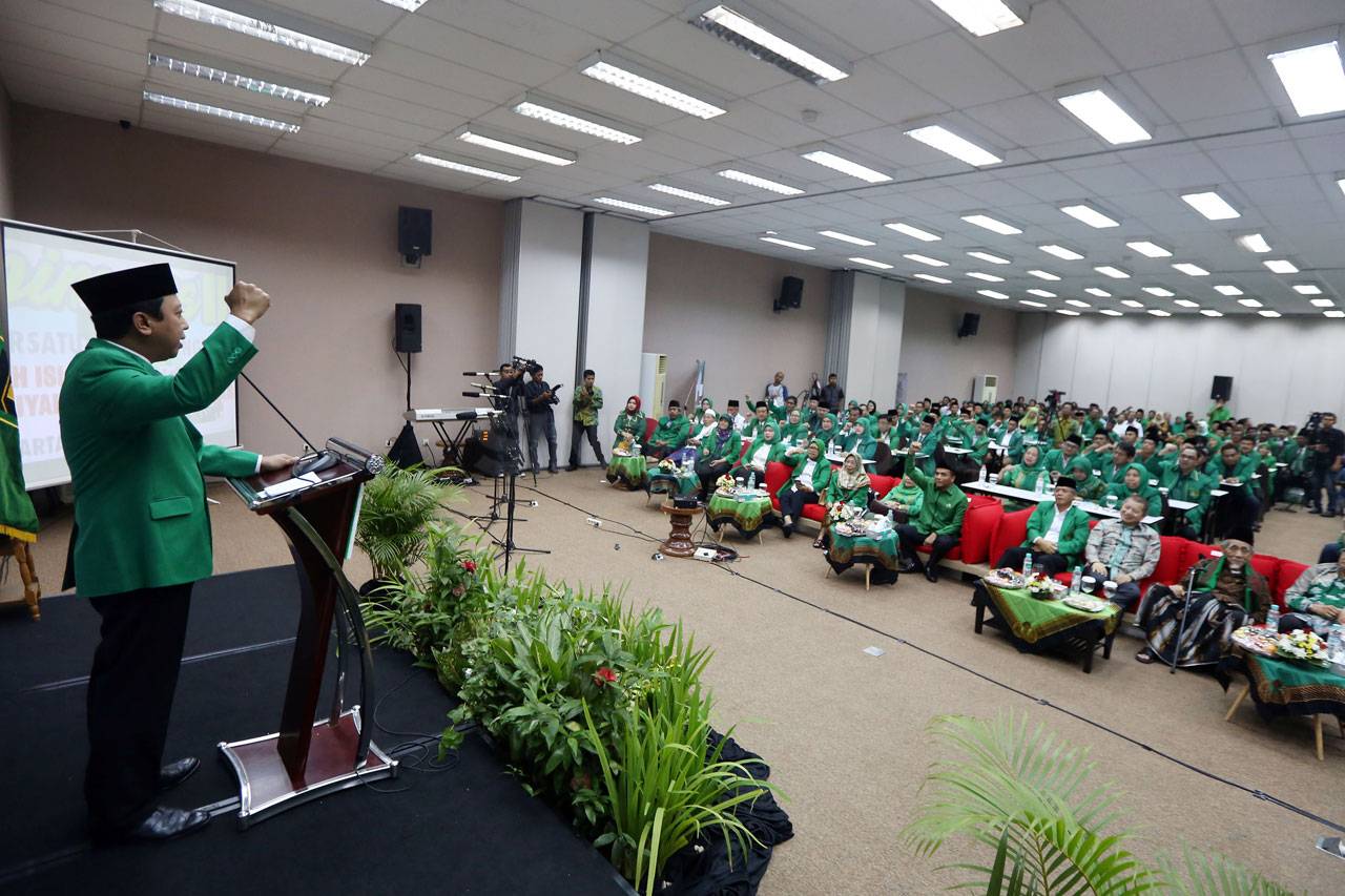 PPP Romahurmuziy Gelar...