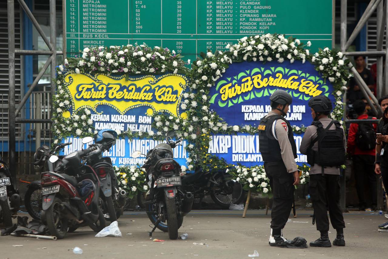 Karangan Bunga Ungkapan...