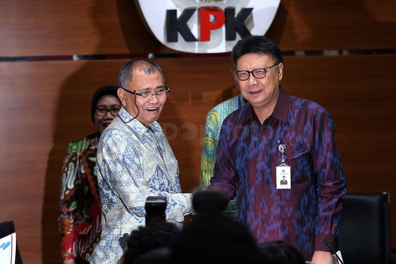 Koordinasi dengan KPK,...