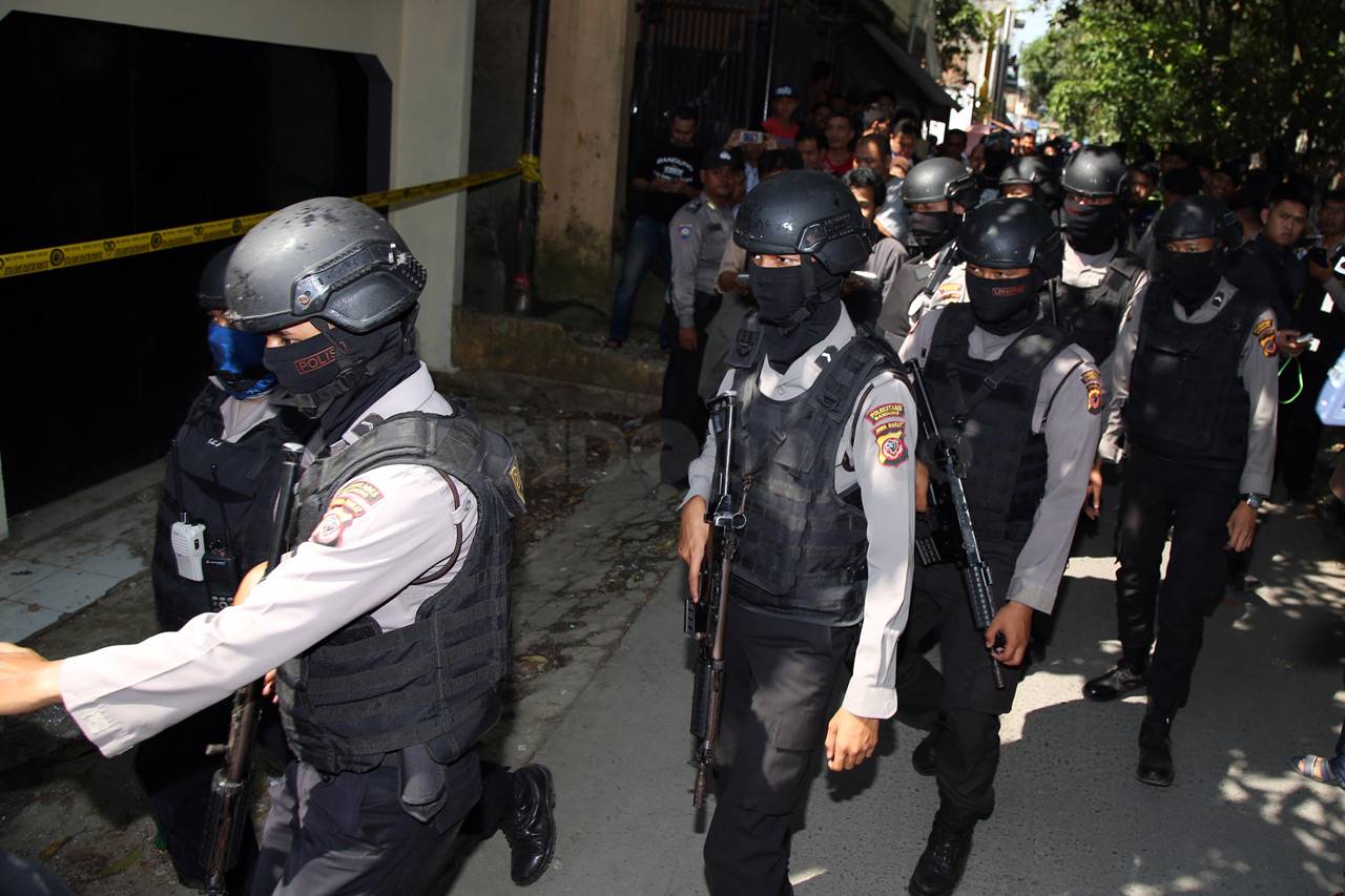 Polisi Amankan Tiga...