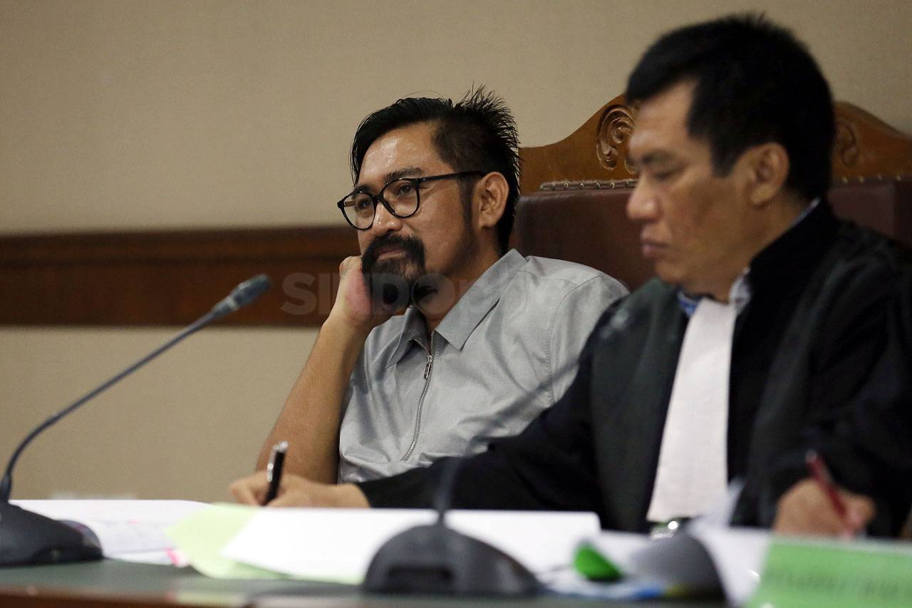 Muhammad Nazaruddin...