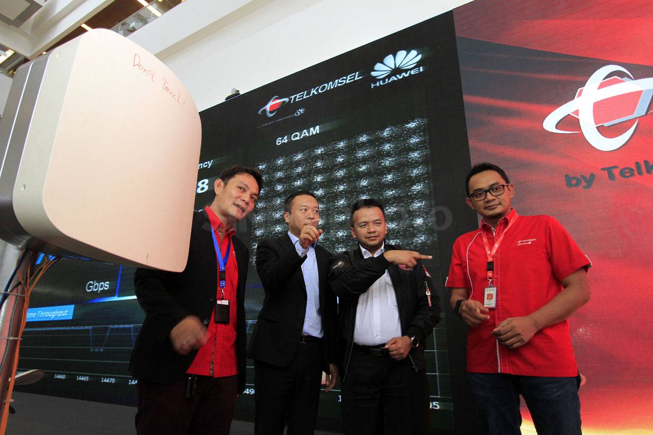 Telkomsel dan Huawei...