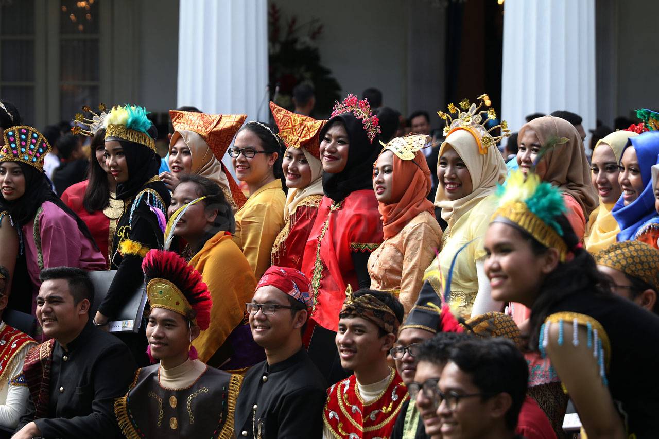 Presiden Jokowi Pimpin...