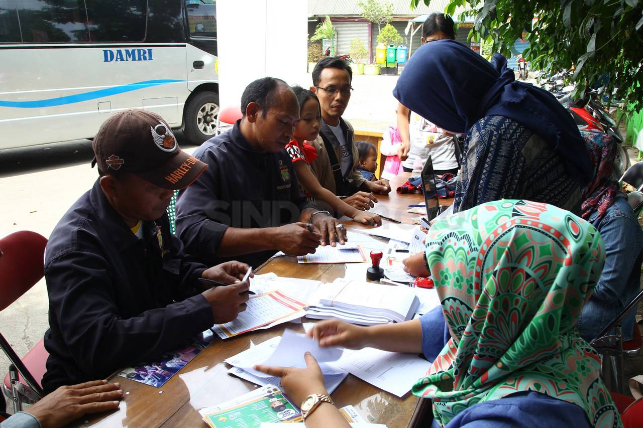 Warga Antusias Daftar...