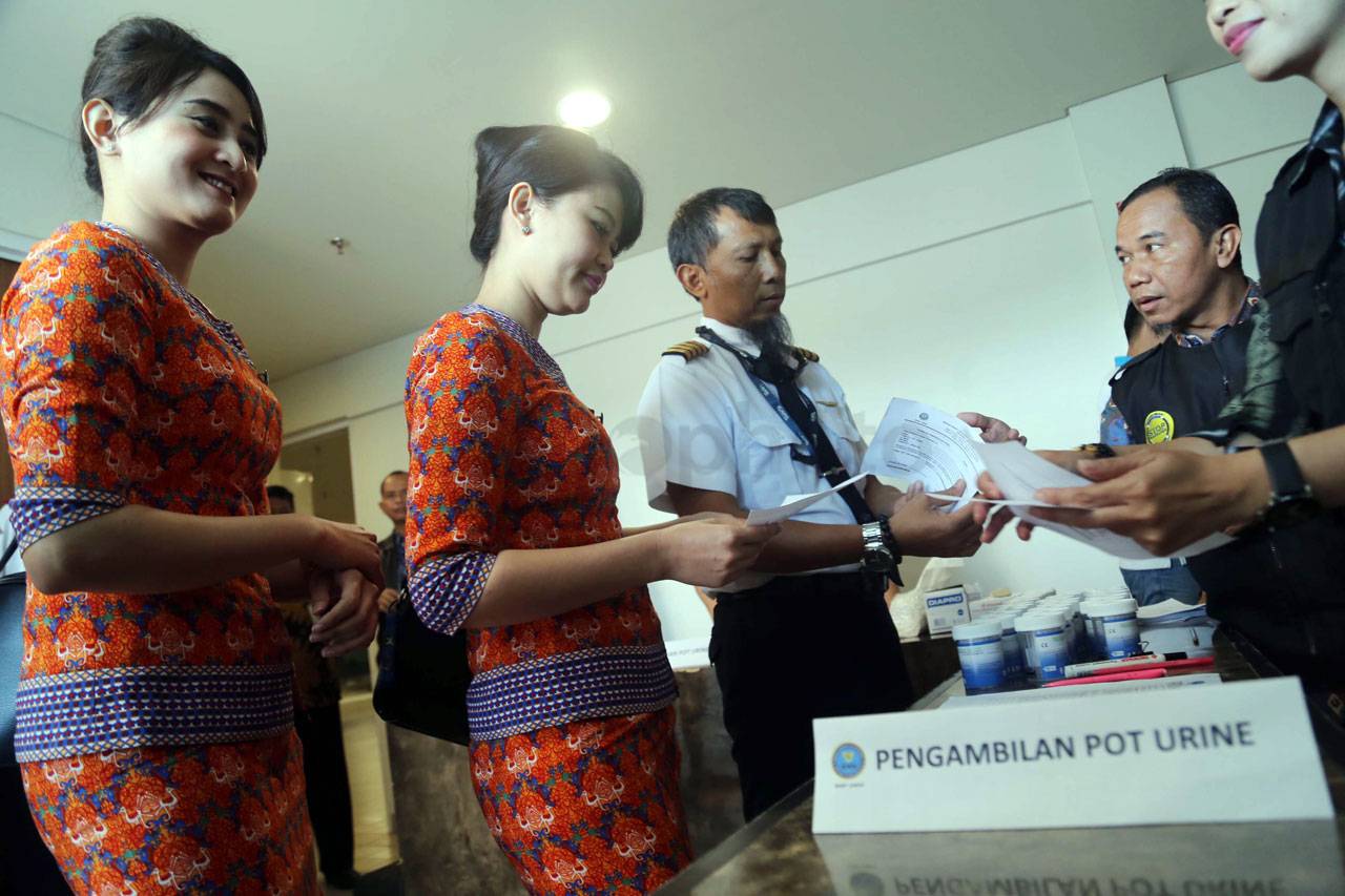 BNN Jabar Lakukan Tes...
