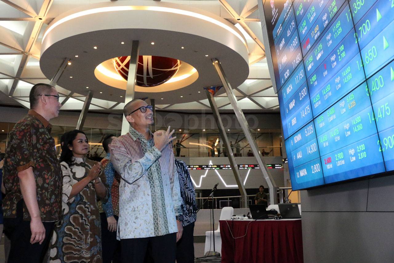 Sandiaga Uno Hadiri...