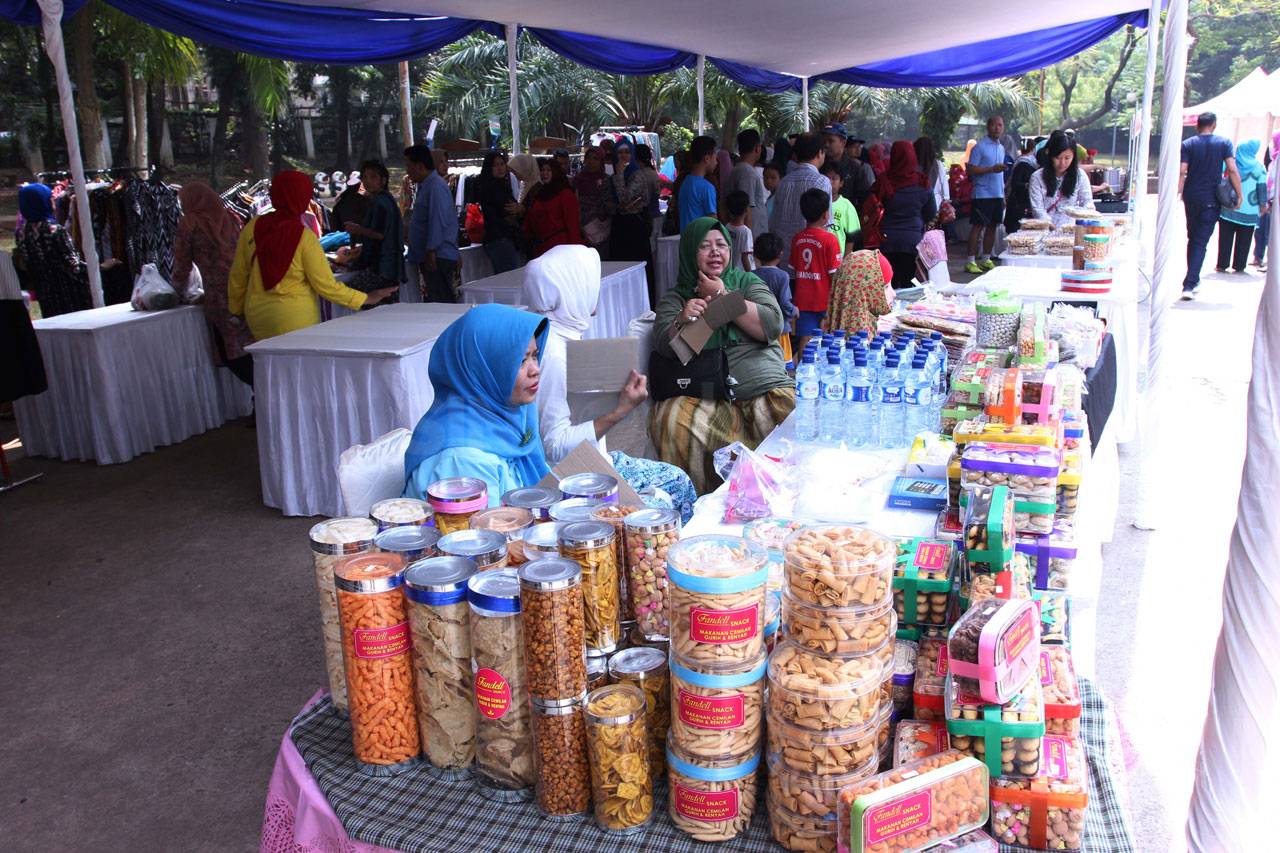 Wali Kota Jaksel Buka...