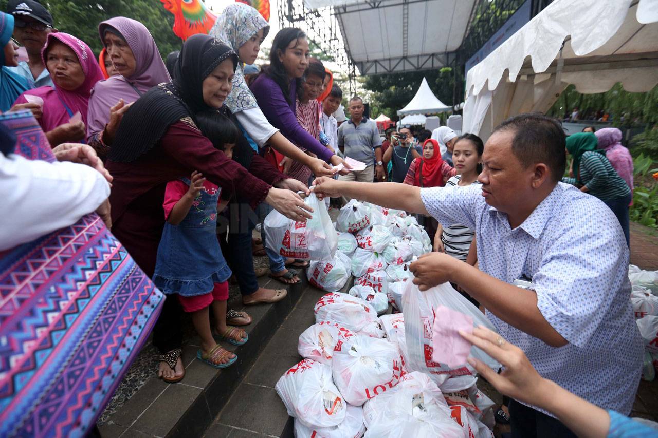 Wali Kota Jaksel Buka...