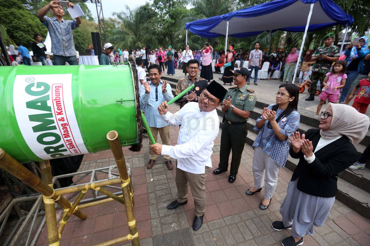 Wali Kota Jaksel Buka...
